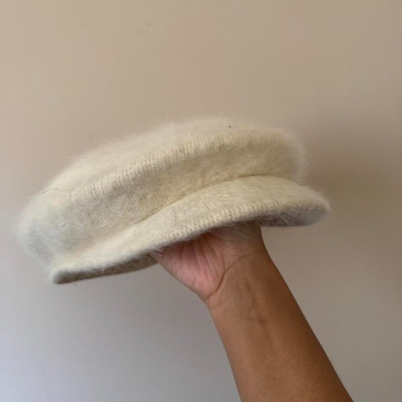 Vintage Y2K Cream Paperboy Hat Angora Fuzzy Fur White Cream Sequin Gold - Picture 2 of 8